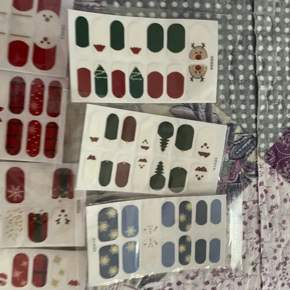 SOLD! Brand new Christmas stick on nail polish - Picture 2 of 6